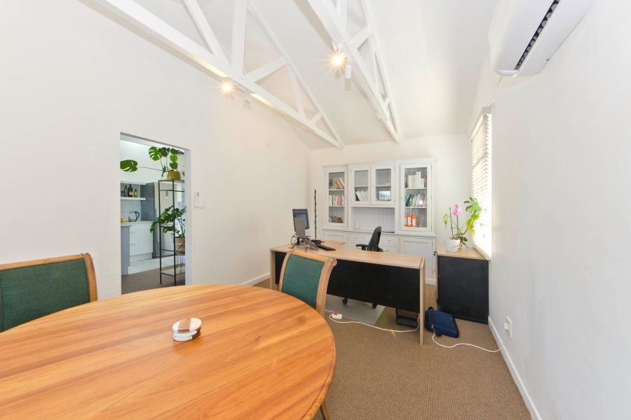 2 Bedroom Property for Sale in Knysna Central Western Cape